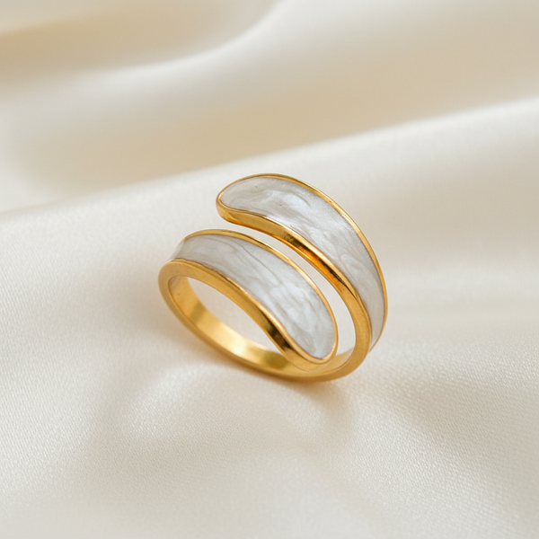Lune Band Ring